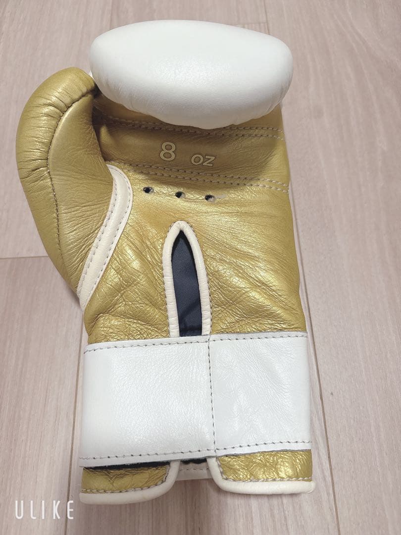 Winning ボクシンググローブ ホワイト/ゴールド