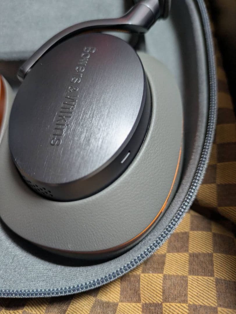 杉*男様 Bowers & Wilkins b&w px8 McLaren Ed