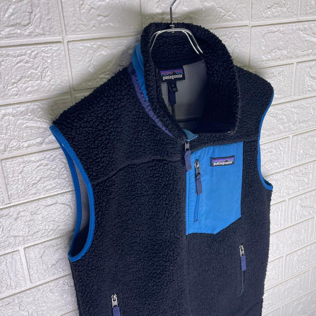 【24時間以内　匿名発送】パタゴニア　レトロXボアベスト　黒/青　Sサイズ