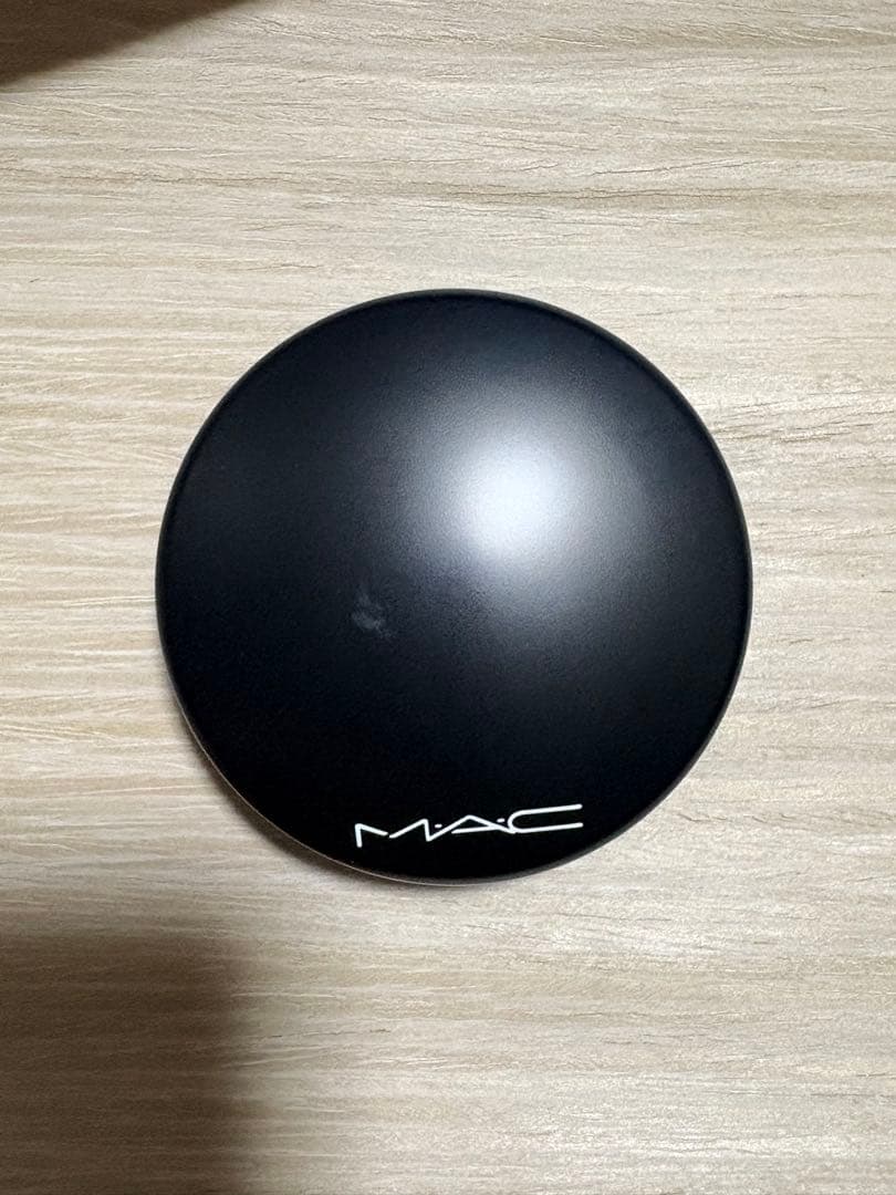 MAC スキンフィニッシュ　ナチュラル　ライトプラス