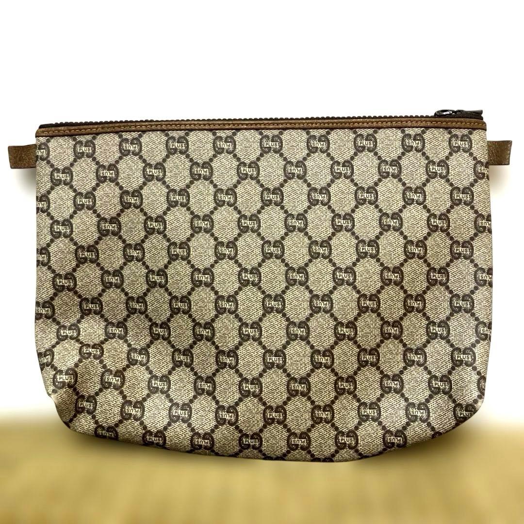 GUCCI PLUS GG パターン クラッチバッグ
