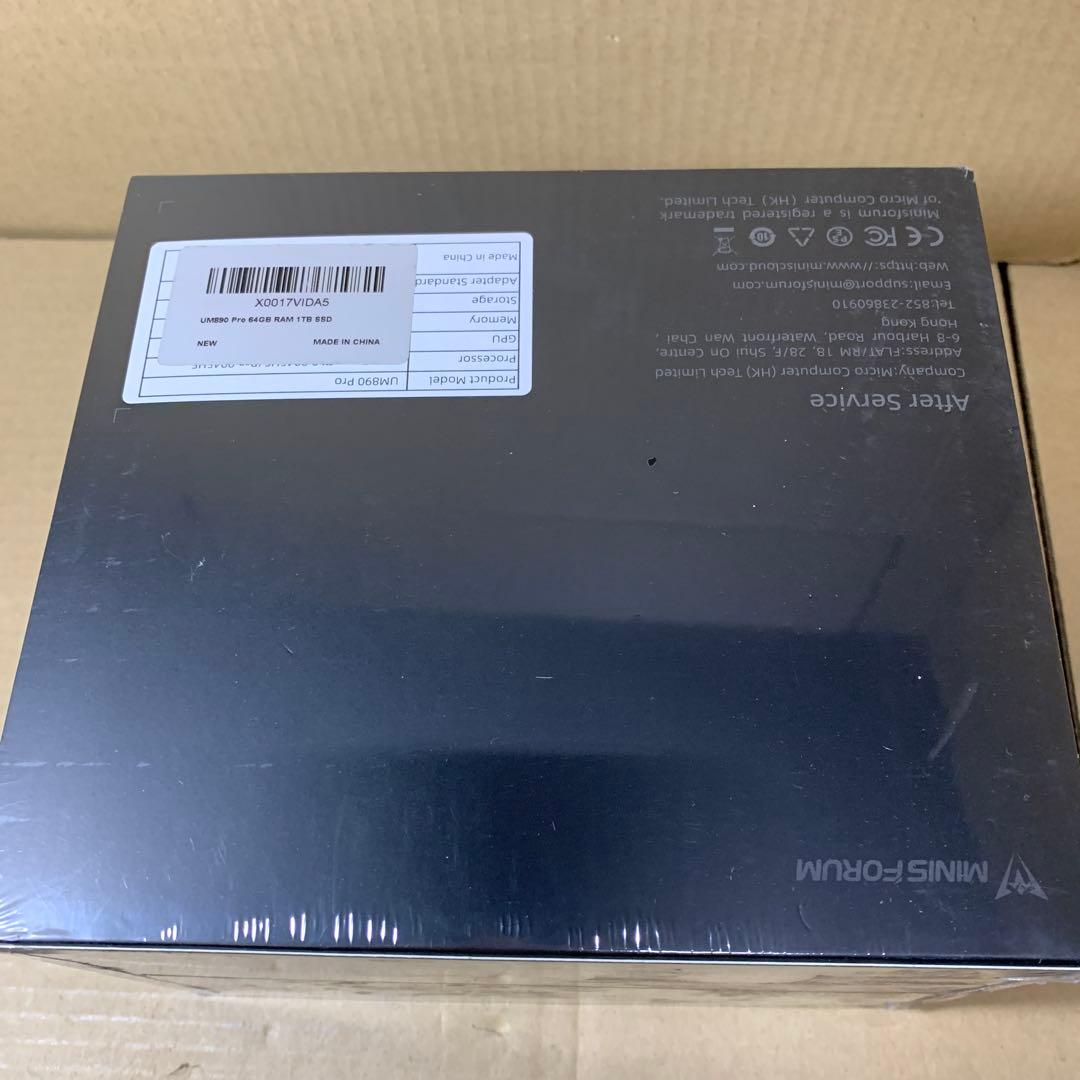 新品未開封　UM890 Proミニpc AMD Ryzen 9(64+1TB)
