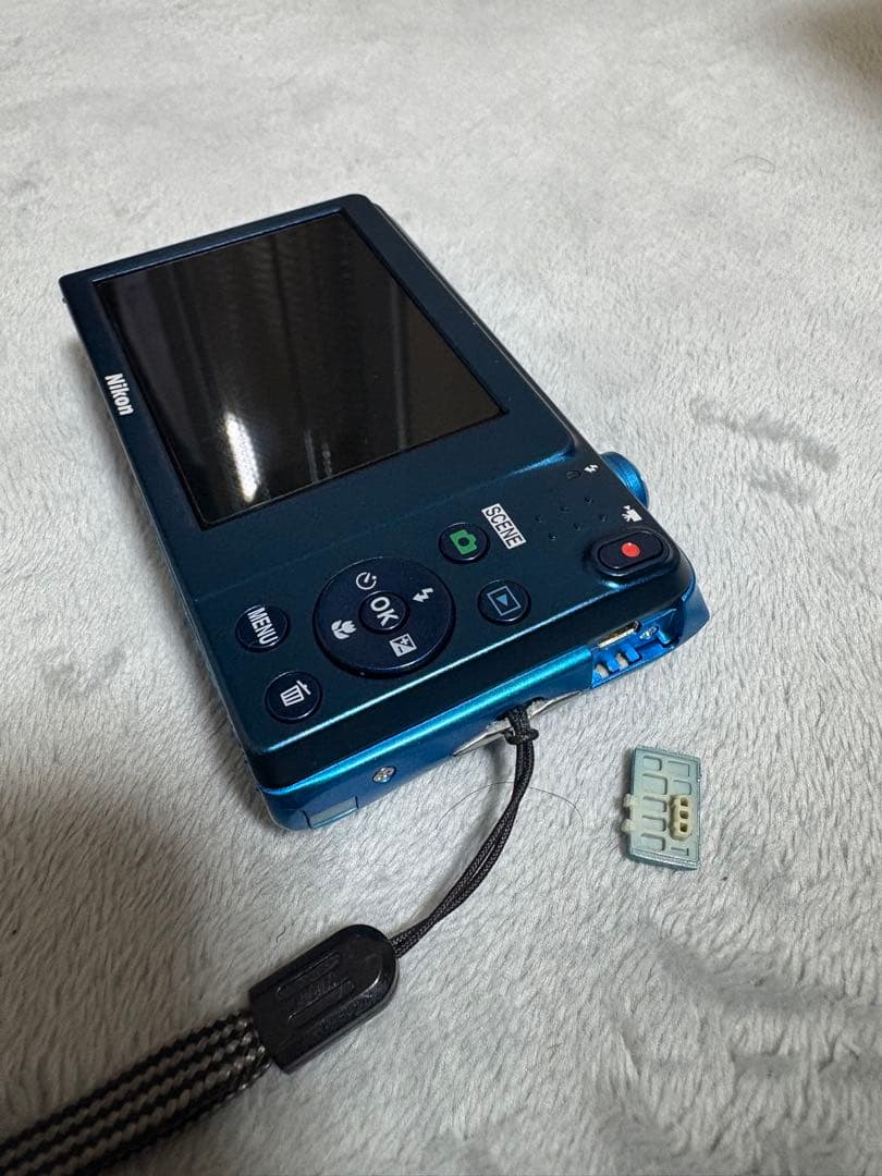 Nikon COOLPIX S3600 ブルー