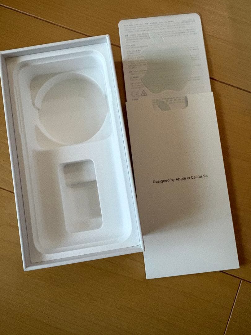 Apple iPhone 8 64GB シルバー　本体