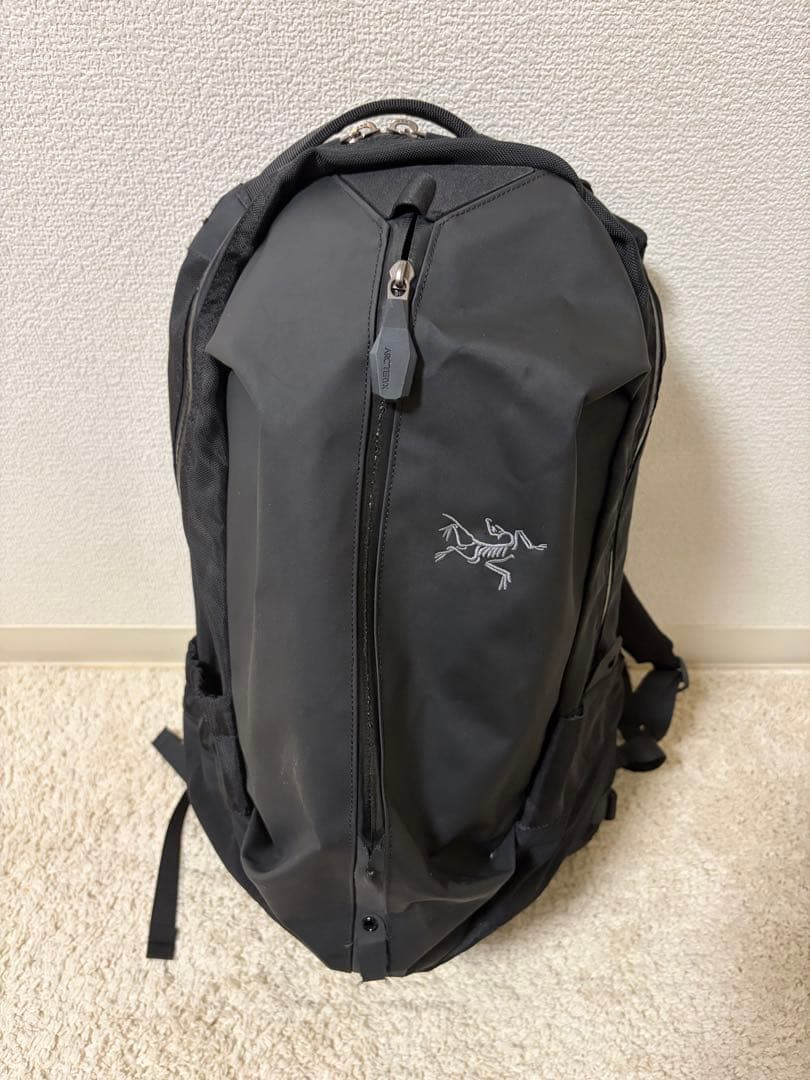 【希少・廃盤】ARC’TERYX アークテリクス アロー22 ステルスブラック