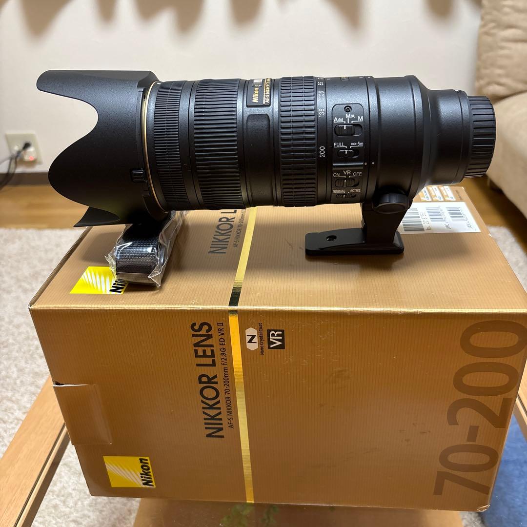 ニコンAF-S Nikkor70-200f2.8GVR II望遠ズーム 美品