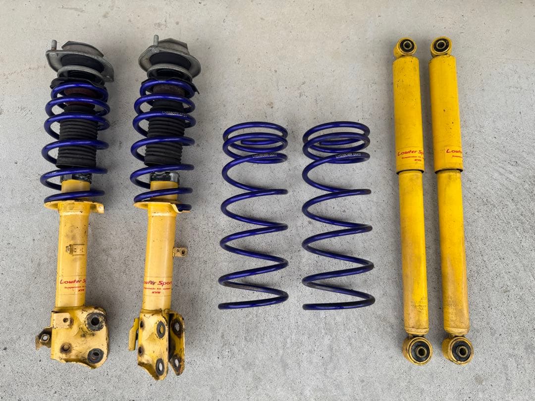 ‪☆ムーヴ L150系☆カヤバ ローファースポーツ サスキット