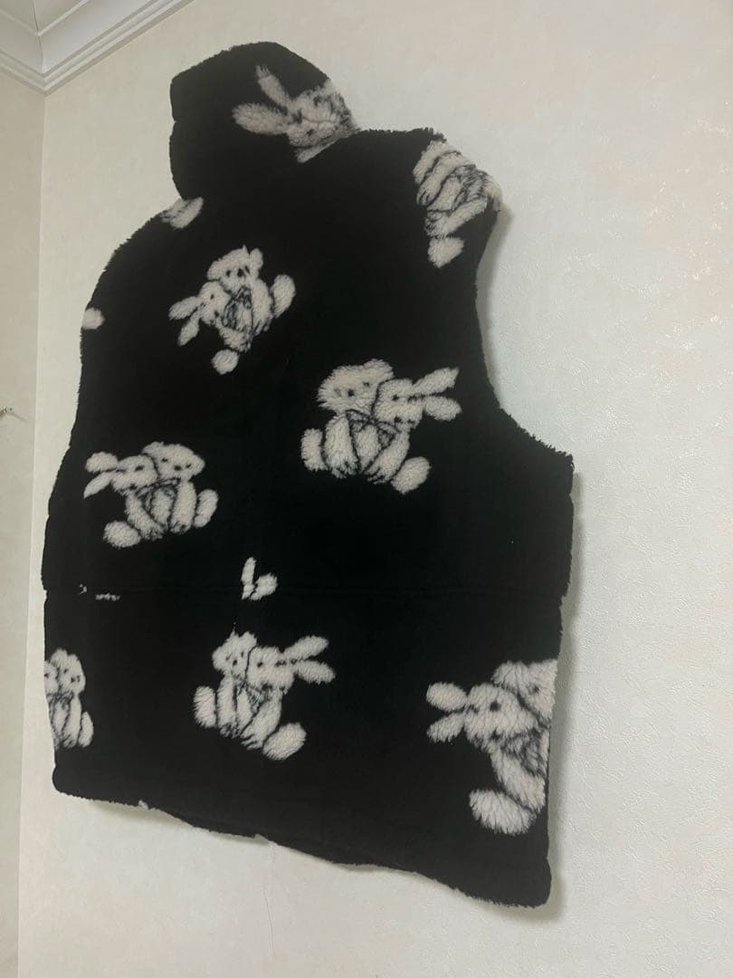 mukzin ムクジン 黒ファー L クマ柄 ベスト 柄物 熊 動物 ブラック