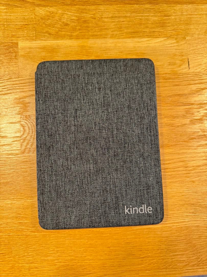 大幅値下げKindle 電子書籍リーダー 本体、純正カバー、USB-Cケーブル付