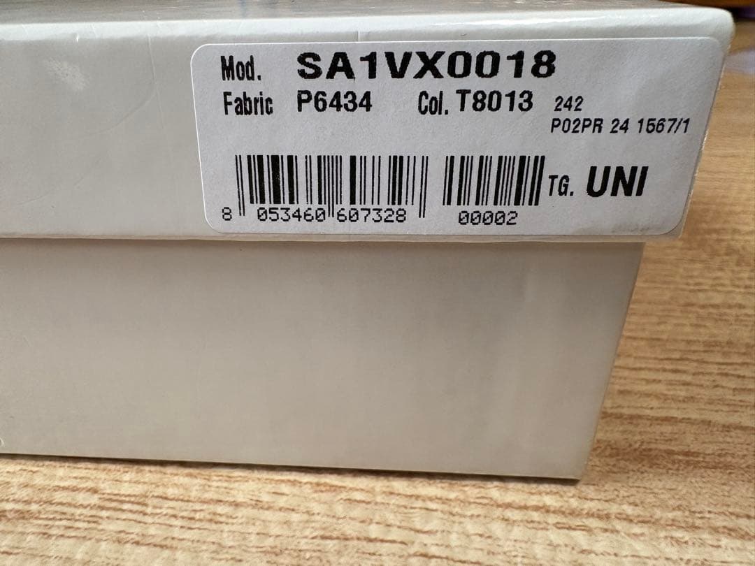 レザー ケース 黒 ボタン付き