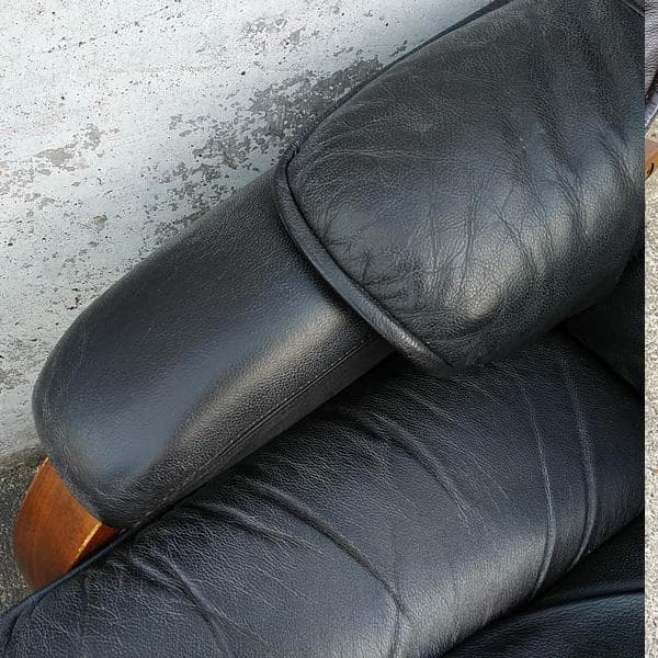 フジファニ　本革　リクライニングソファ　パーソナルチェア