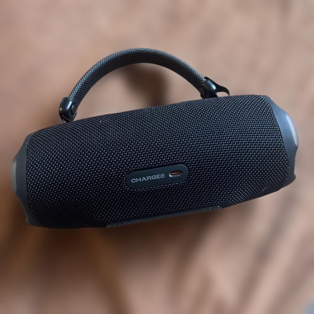 【美品】JBLCHARGE6 ポータブルウォータープルーフスピーカー