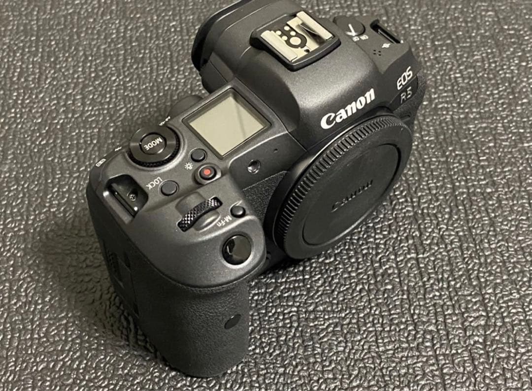 ミラーレス一眼カメラ ブラック キャノン Canon EOS R5