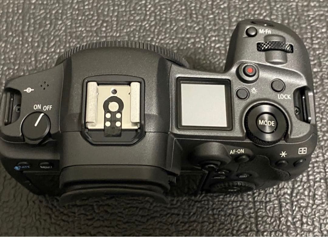 ミラーレス一眼カメラ ブラック キャノン Canon EOS R5