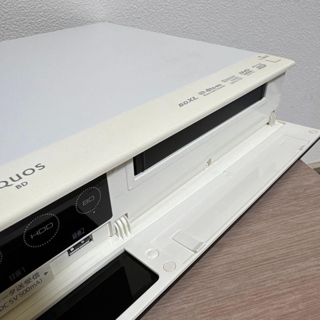 送料込 SHARP 500GB 2チューナー ブルーレイレコーダー AQUOS