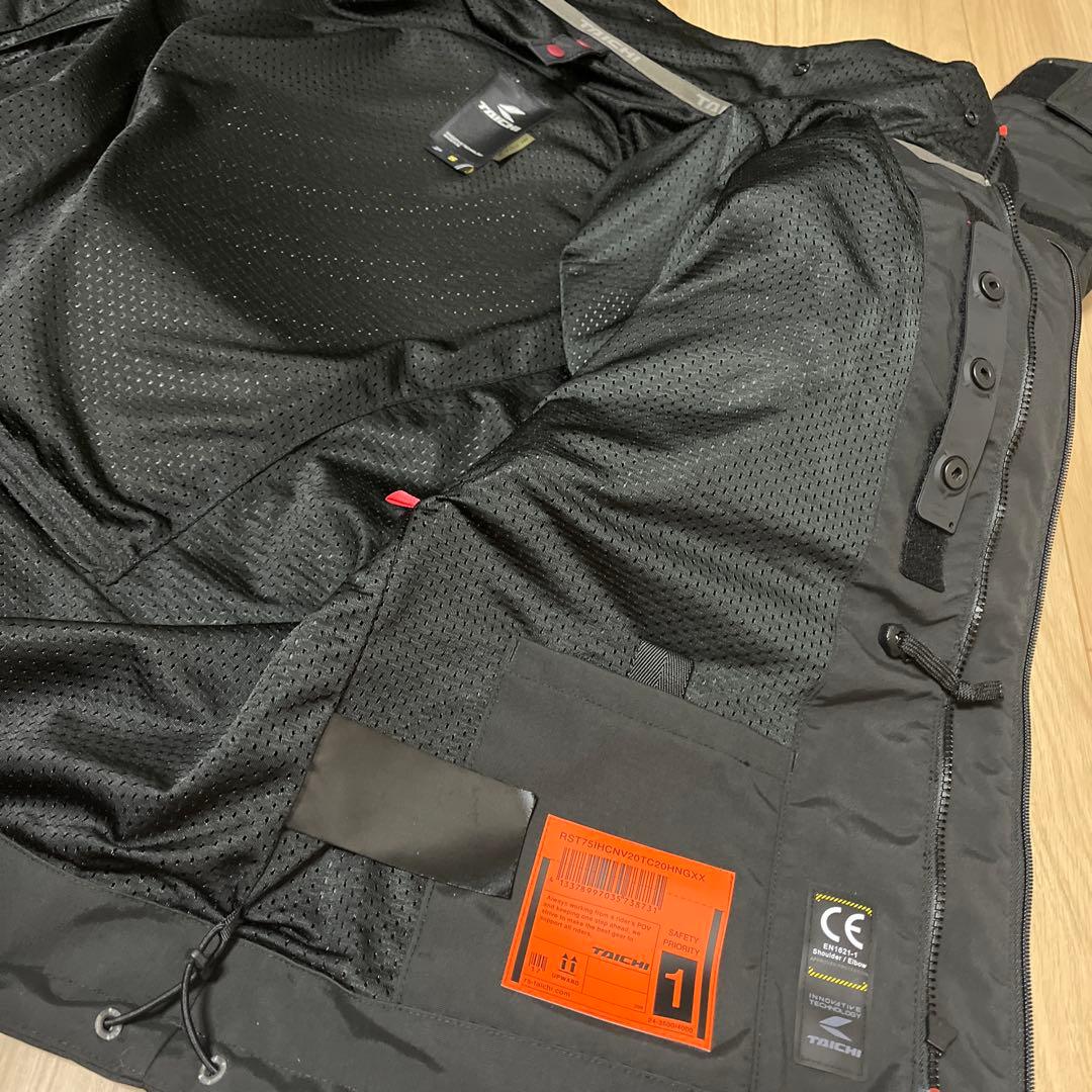 TAICHI 防水ジャケット 秋冬 ブラック JP WL