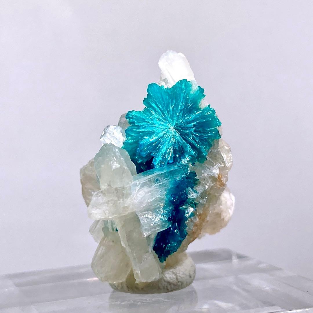 エ*７様 カバンサイト　スティルバイト　原石　鉱物標本　天然石　474