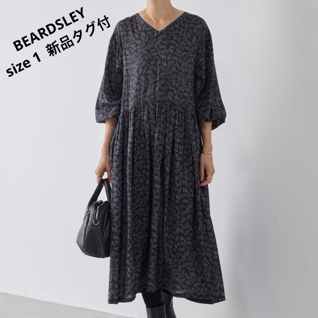 【新品タグ付】ビアズリー リーフプリントギャザーワンピース