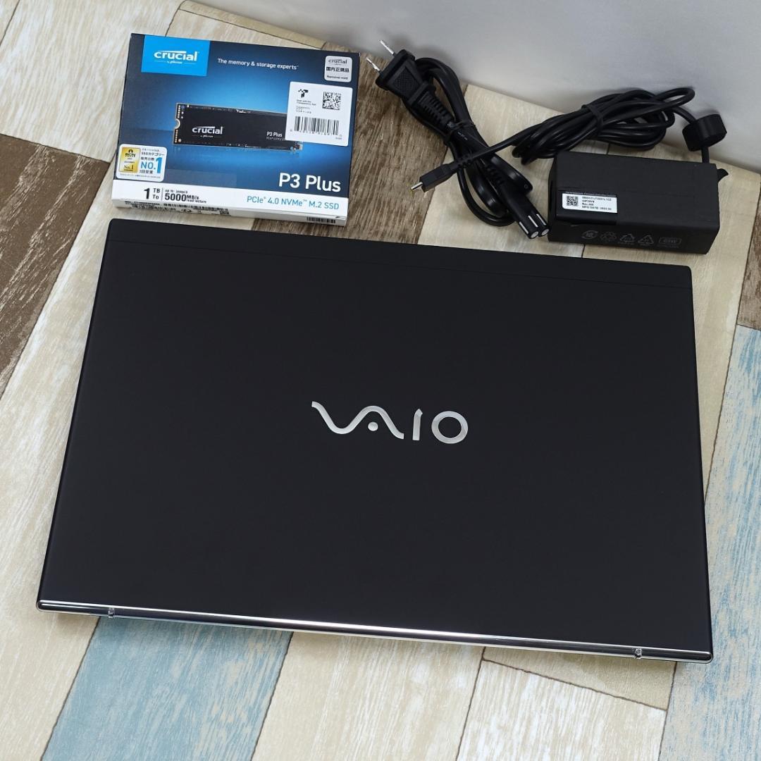 使用時間僅少で極美品の薄型軽量ＰＣ✨１１世代ｉ５に超高速新品ＳＳＤ１ＴＢ✨ＬＴＥ