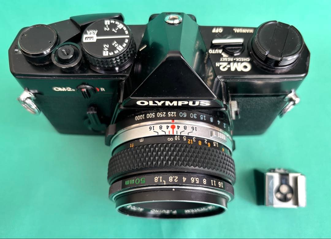 ★ OLYMPUS OM-2N BLACK + 標準レンズ 50mm