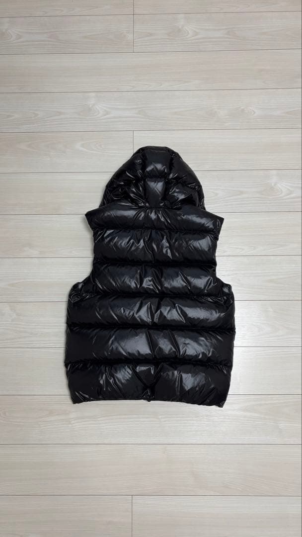 duvetica ダウンベスト　デュベティカ　ダウンベスト　ブラック