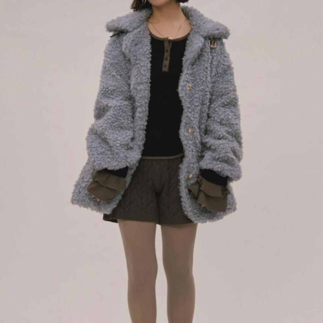 loin nuit ニュアンスボタン　プードルコート