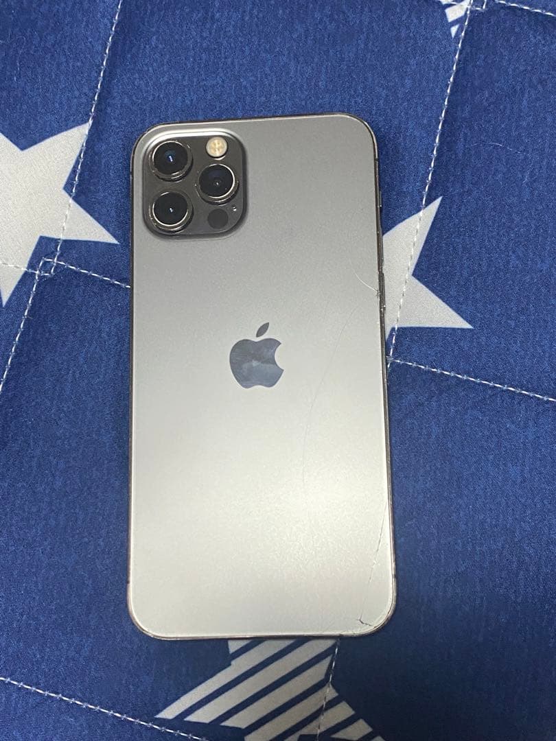 Apple iPhone 12Pro シルバー 本体 256