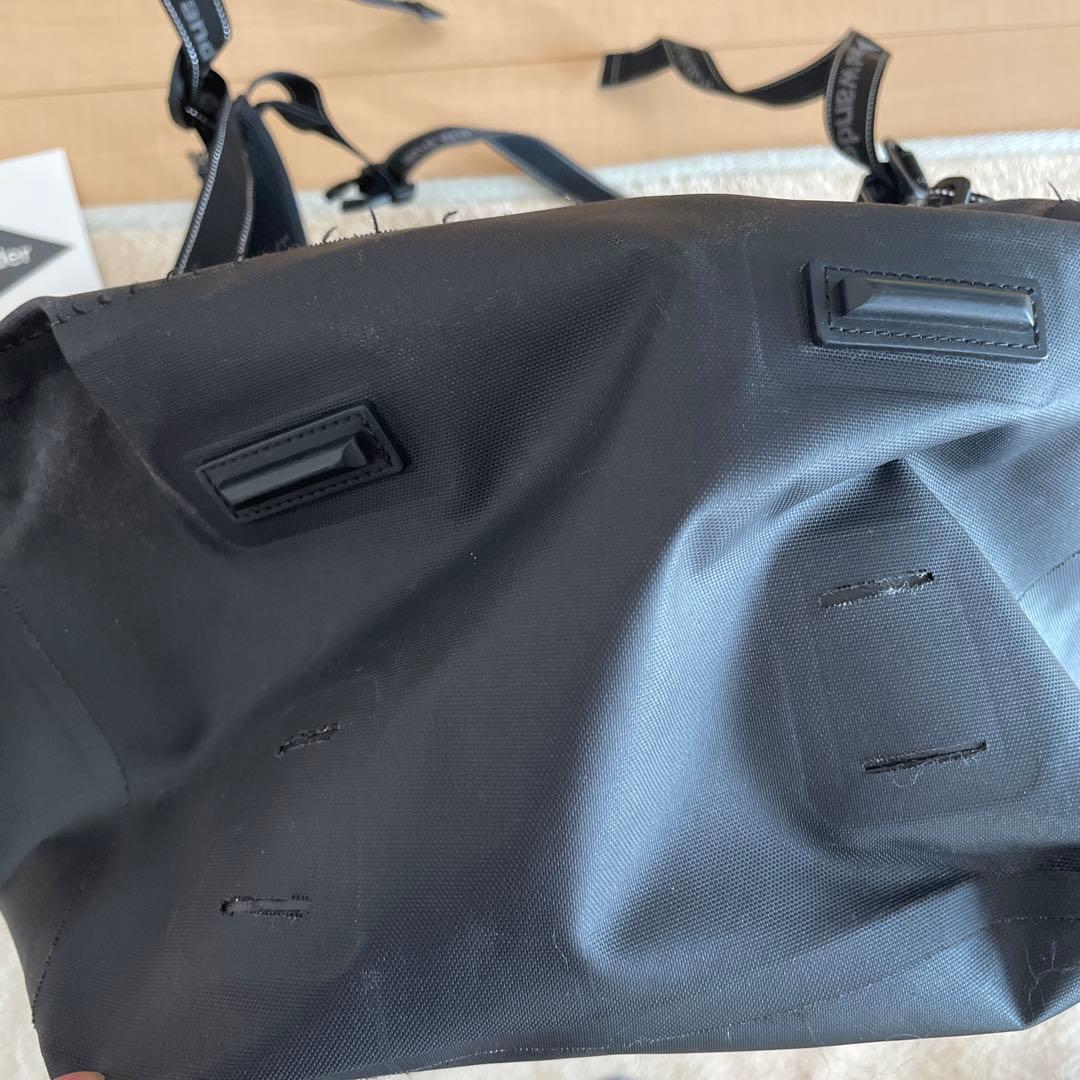 and wander ブラック リュック daypack