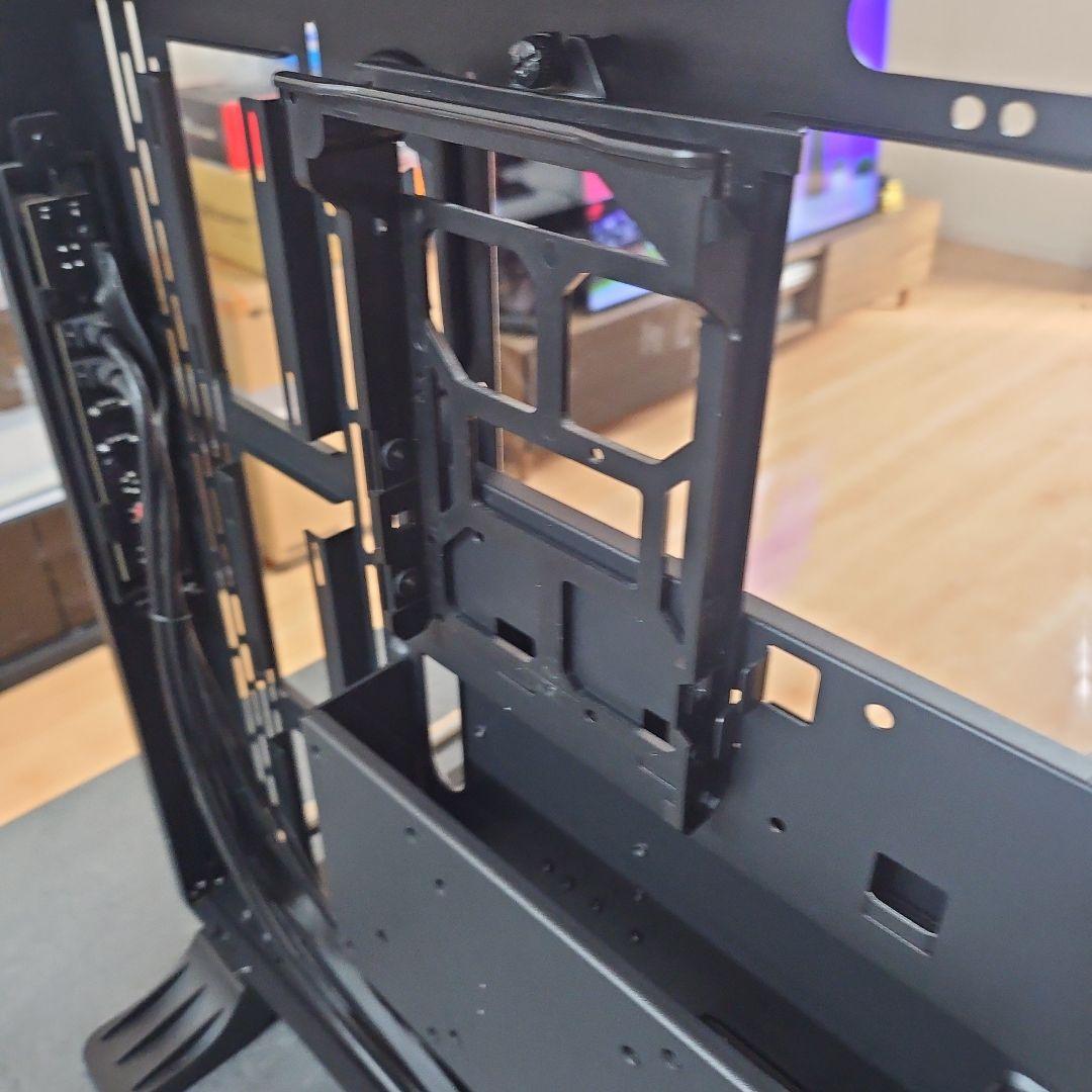 Thermaltake Core P3 ミニタワーPCケース ガラスパネル付き