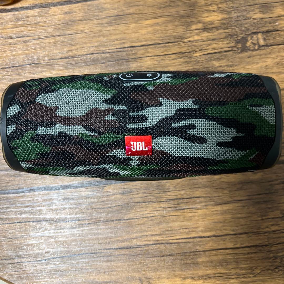 JBL Charge 4 ワイヤレススピーカー 迷彩柄