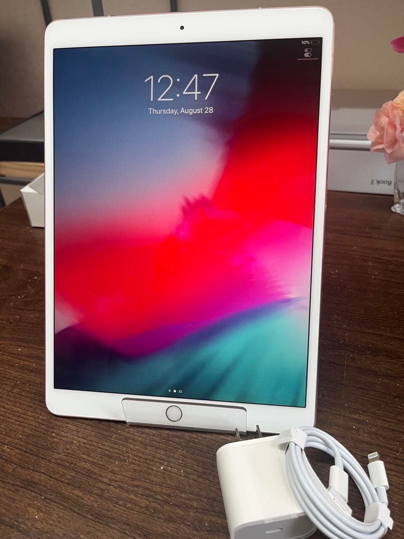 iPad Pro 10.5インチ64GBローズゴールド 充電器付き