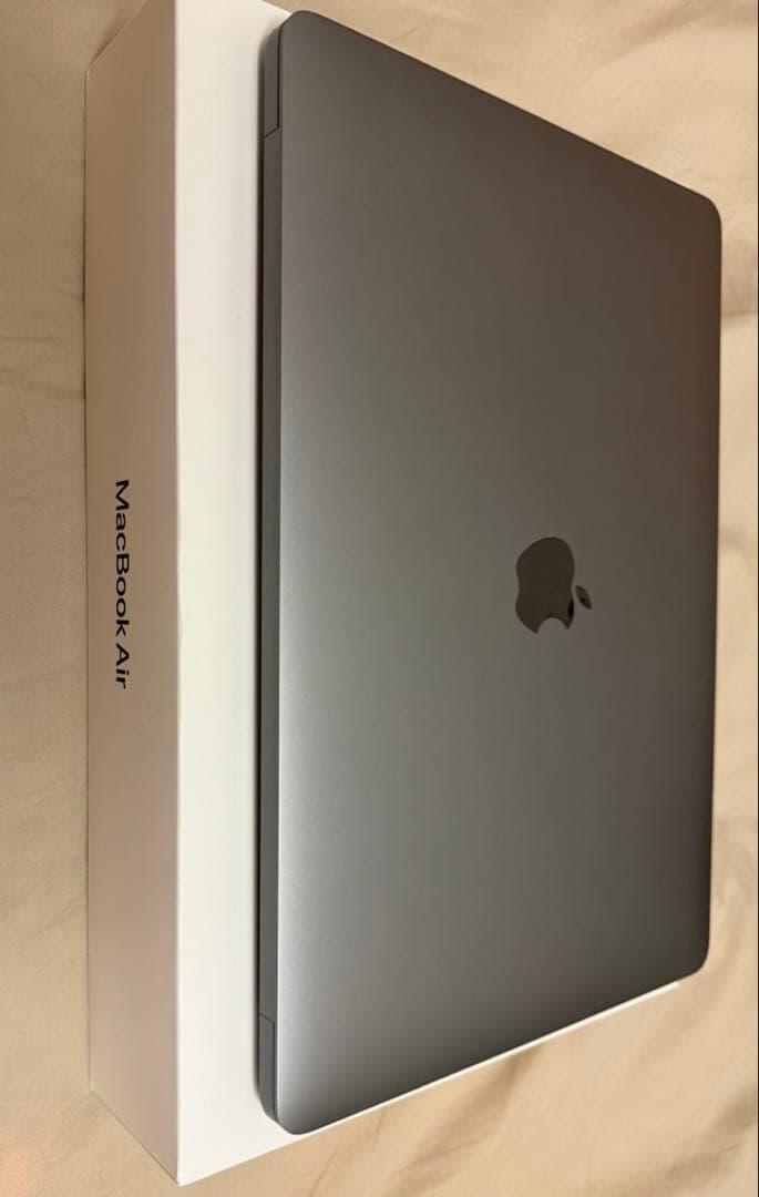 MacBook Air M1 8GB スペースグレー