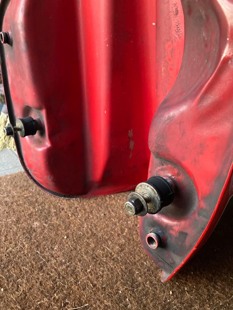 DUCATI バイク用タンク 赤