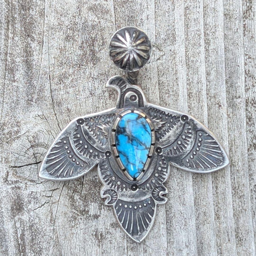 ハンドメイドのターコイズトップ　シルバートップ インディアンジュエリー風