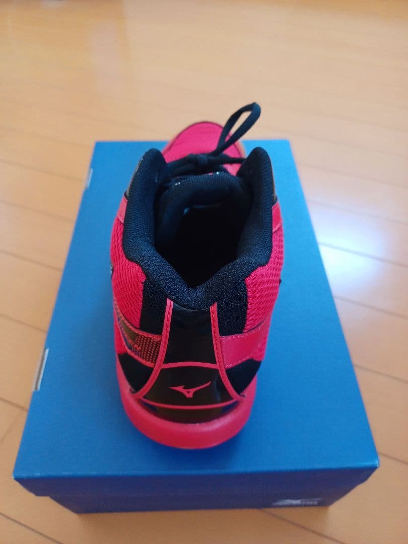 ミズノ　バレーボールシューズ