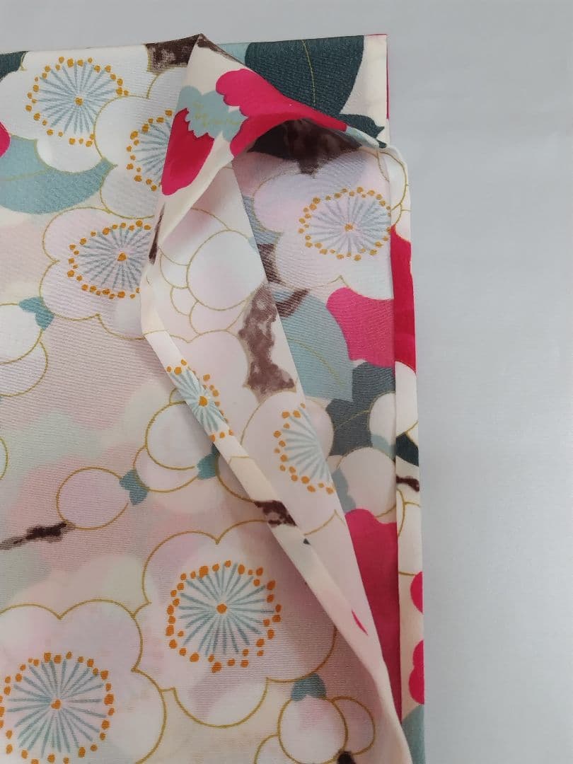 岡重　梅椿　クリーム系　シルック　替え袖