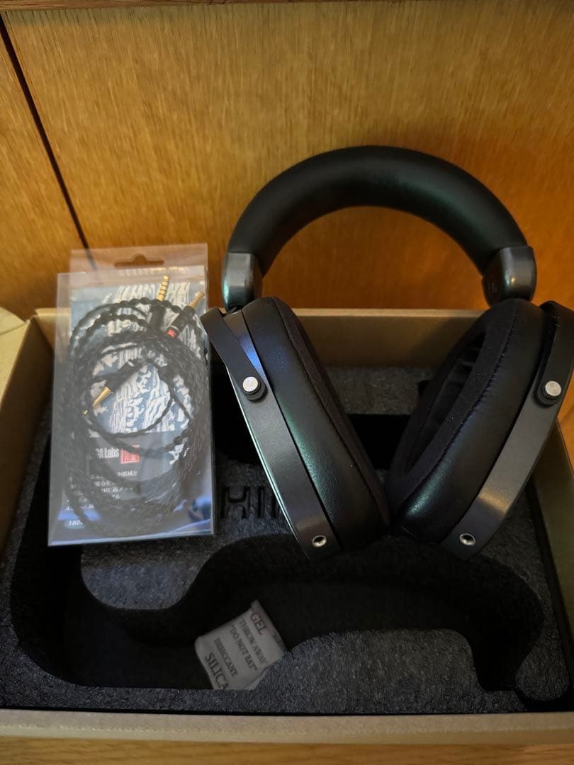 Hifiman Edition XS 高級バランスケーブル 霧降