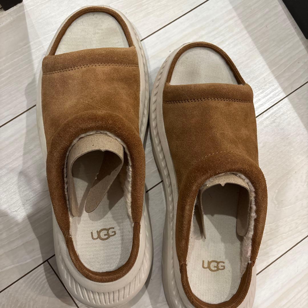 UGG CA805 V2 SLIDE CHE 25cm アグ　スリッポン