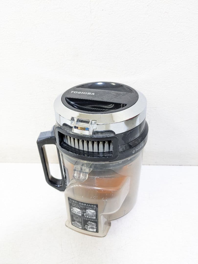 TOSHIBA 東芝 VC-C7-R サイクロン式掃除機 2019年製