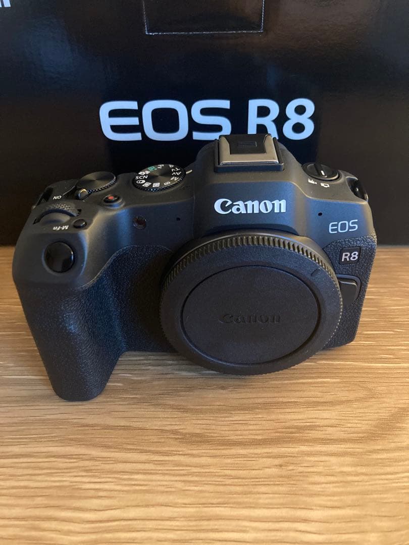 Canon EOS R8 付属品付き