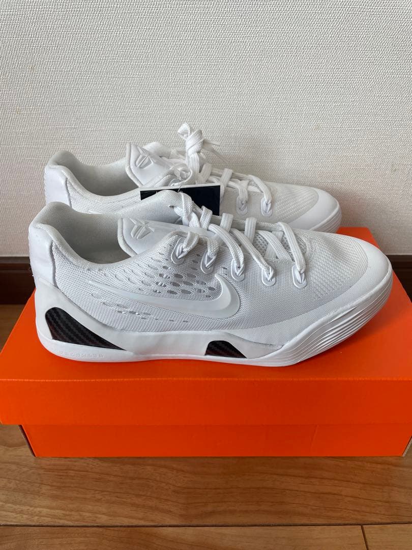 ナイキ Nike コービー Kobe バッシュ 23