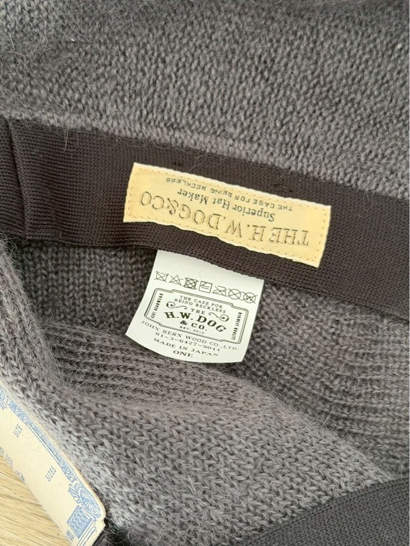 THE H.W. DOG CO. グレー ベレー帽