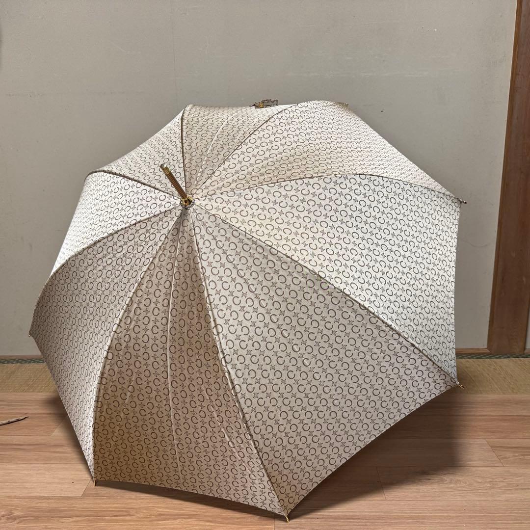 美品 CELINE セリーヌ Cマカダム総柄 長傘 ロゴ金具付き 雨傘