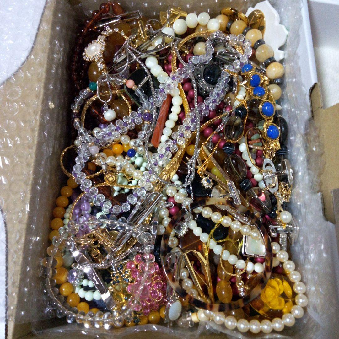 アクセサリーまとめ売り大量