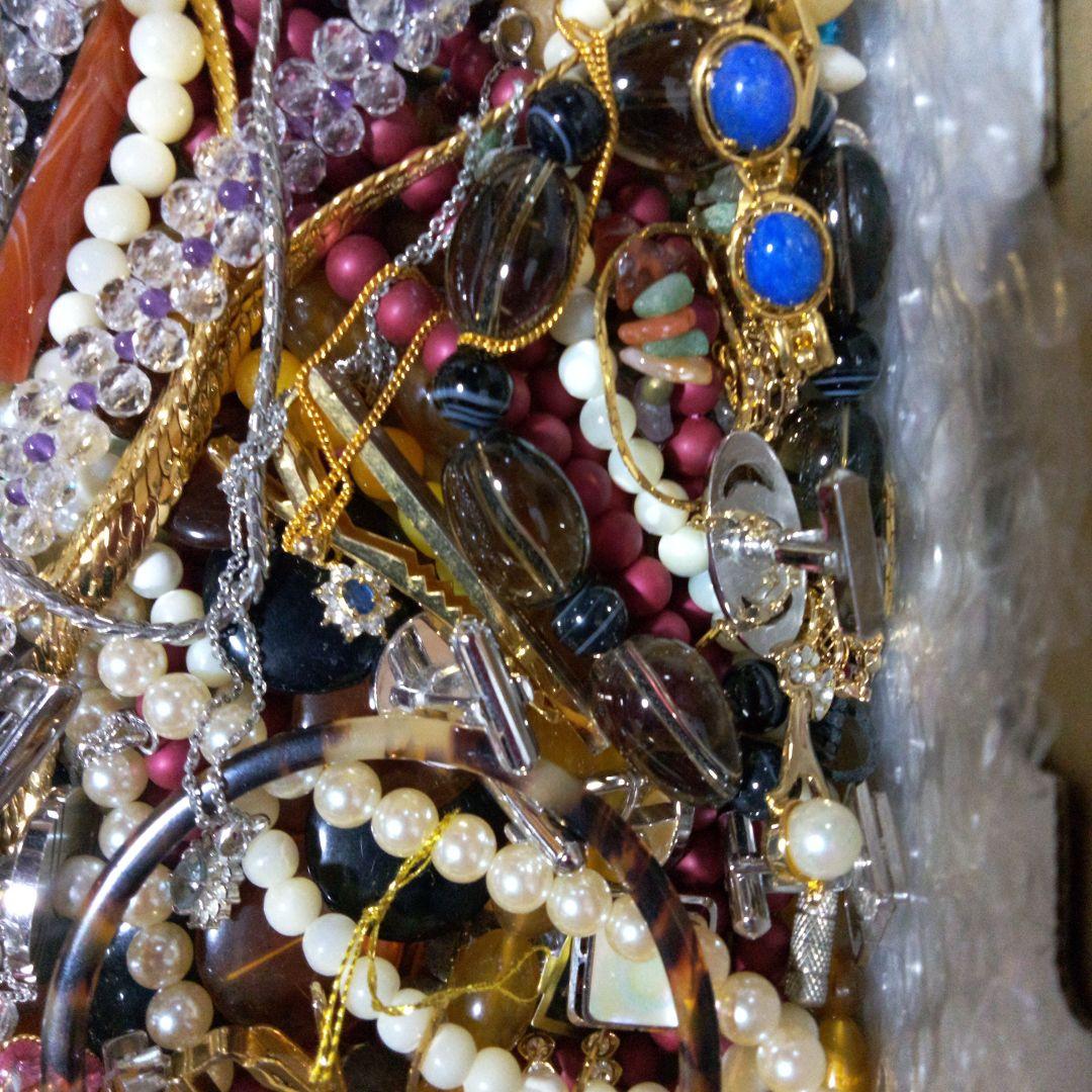 アクセサリーまとめ売り大量