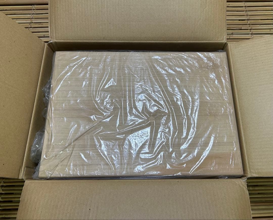 【未使用】着物用二層式桐ケース　衣装ケース 桐箱　桐炭付き