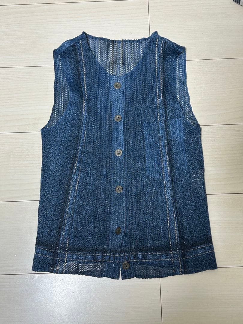 issey miyake / pleats please / 転写 デニムベスト