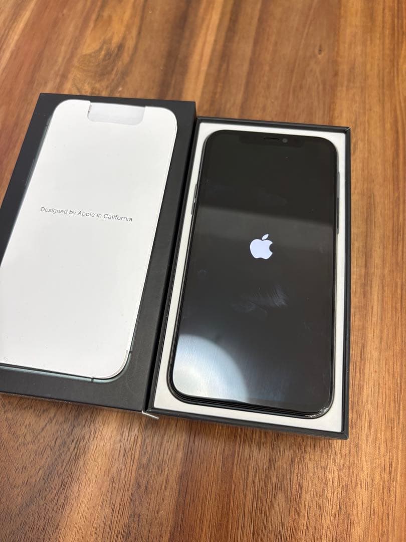 (SiMフリー)iPhone11pro 本体256GB(裏面割れあり)