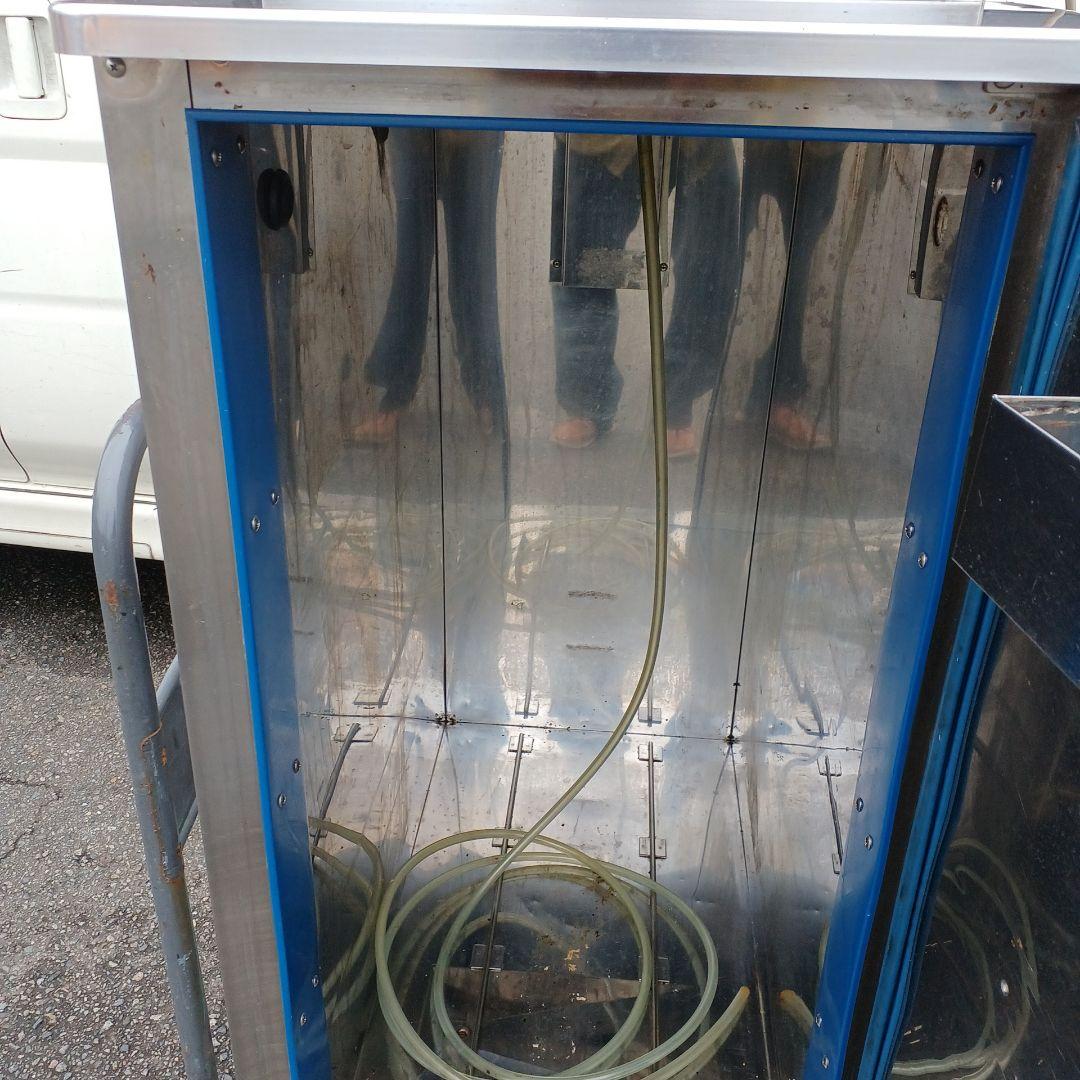 樽内蔵型大型ビールサーバー