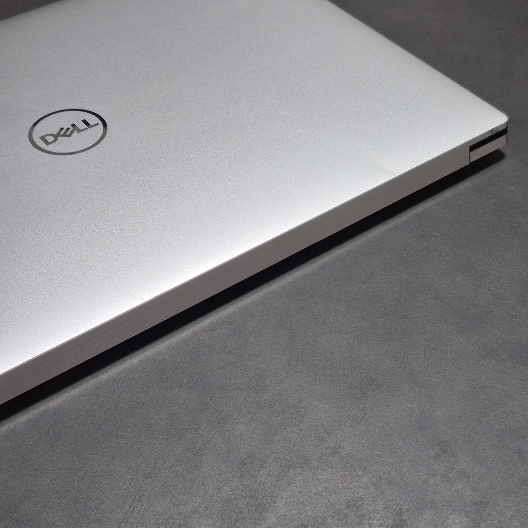 Windowsノート本体 Dell Core i9/32GB/1TB XPS15